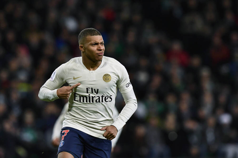 全球2nm芯片发布, 我们与全球顶尖水平, 还落后3代?